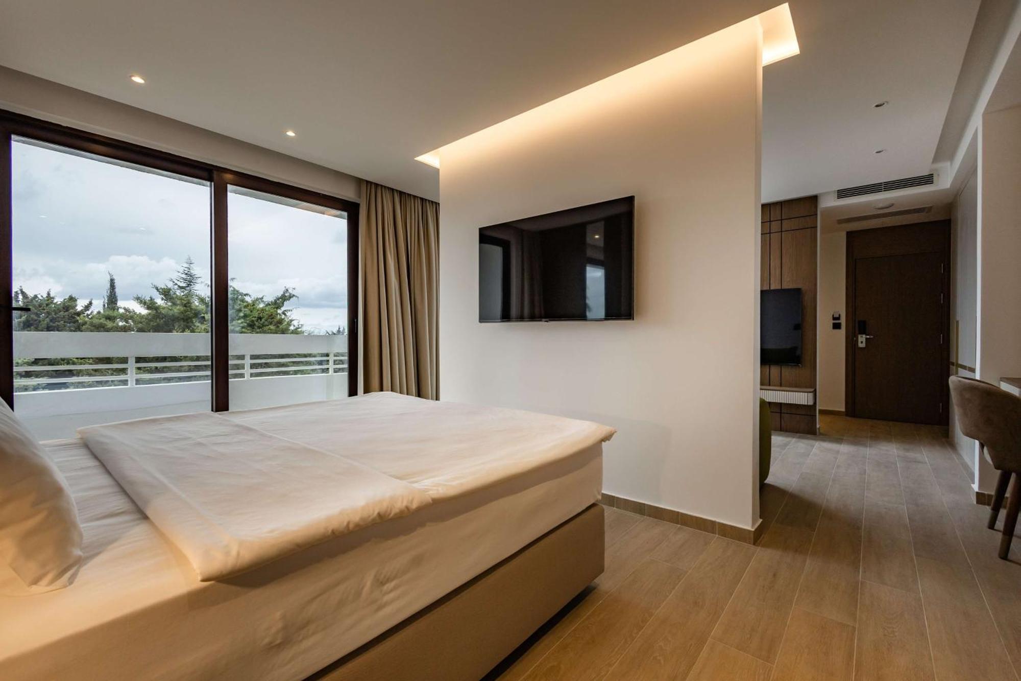 Radisson Ruza Vjetrova Hotel