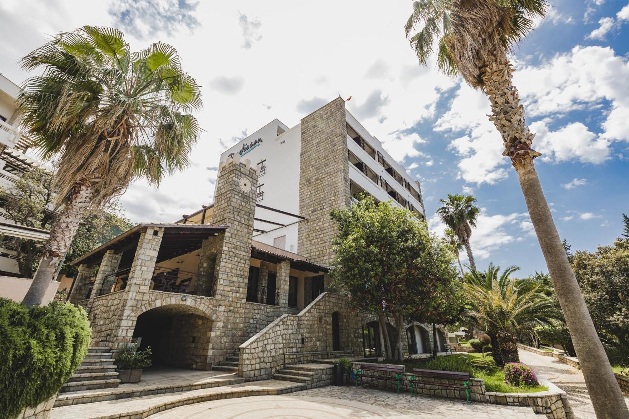 Radisson Ruza Vjetrova Hotel