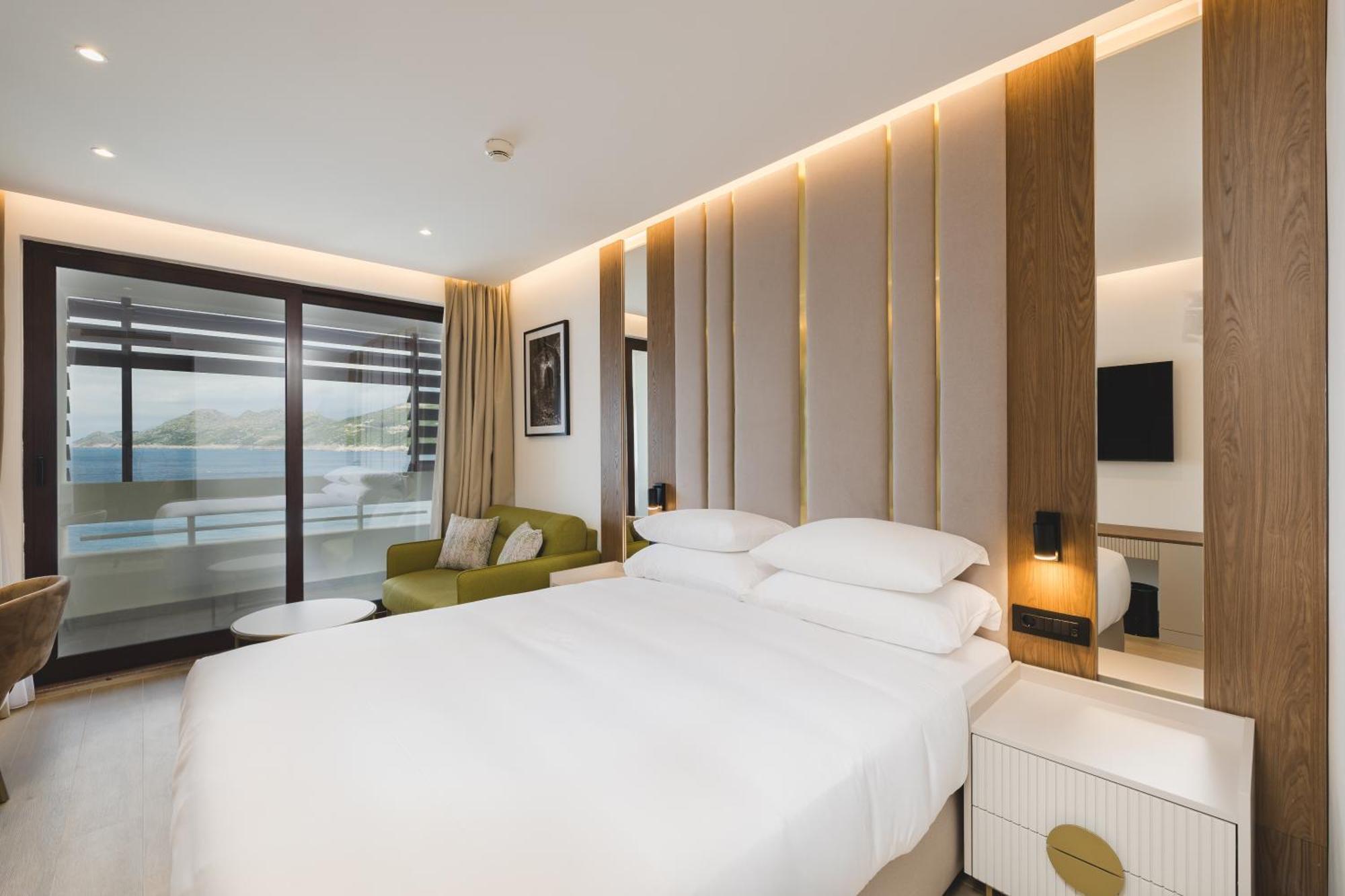 Radisson Ruza Vjetrova 4* Dobra Voda