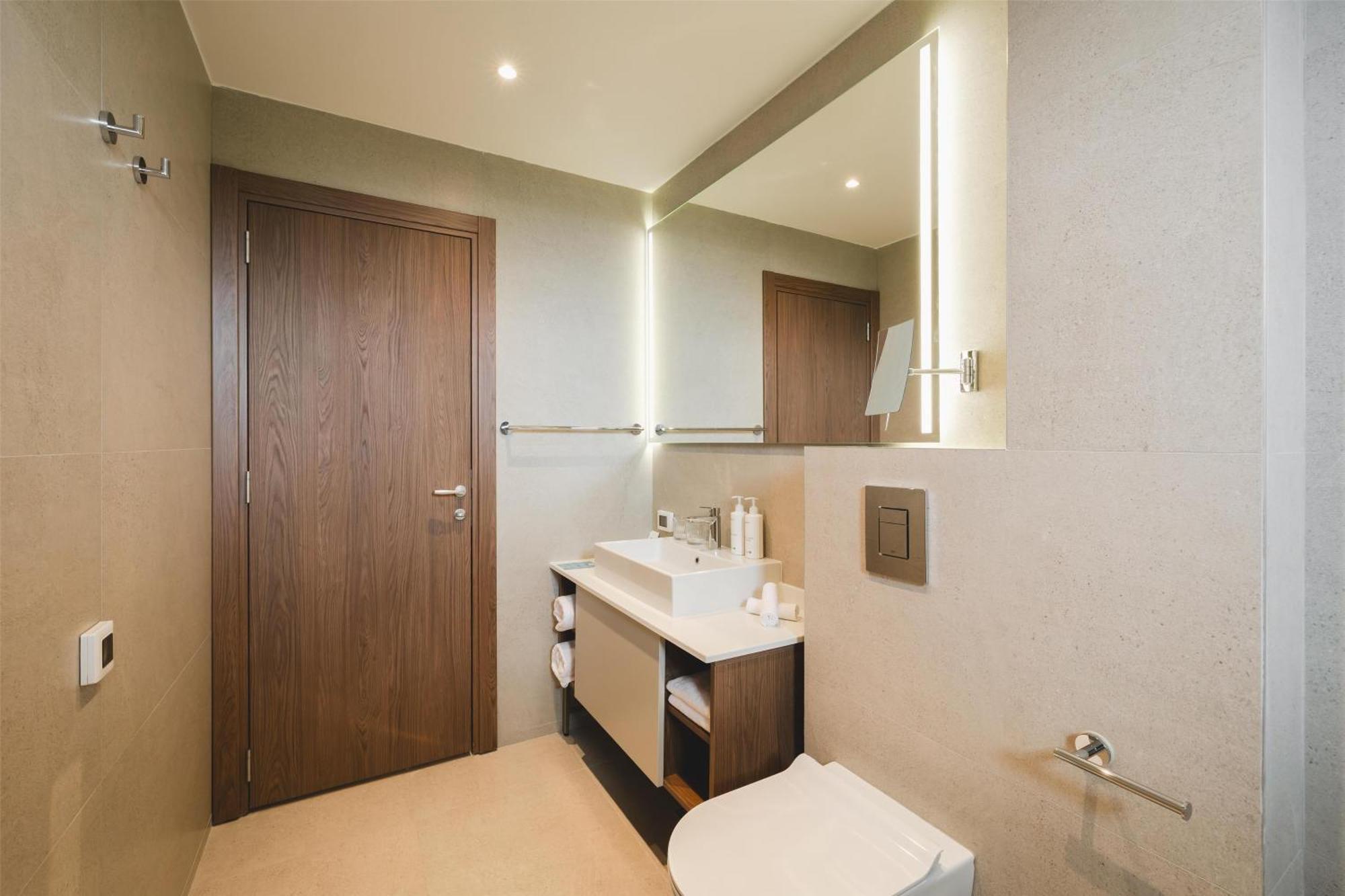 Radisson Ruza Vjetrova Hotel 4*