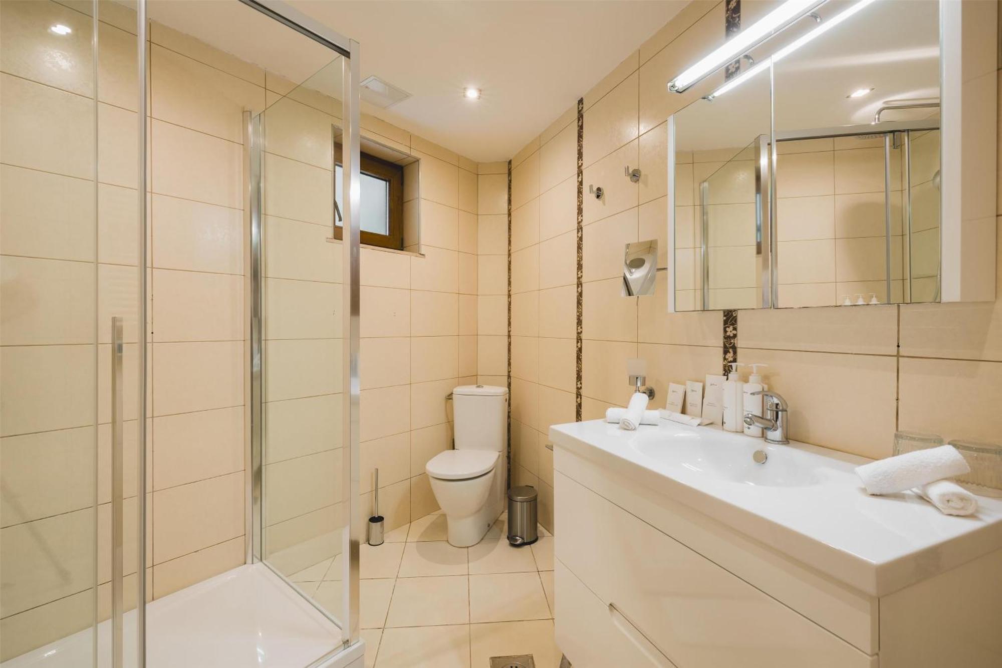 Radisson Ruza Vjetrova 4* Dobra Voda