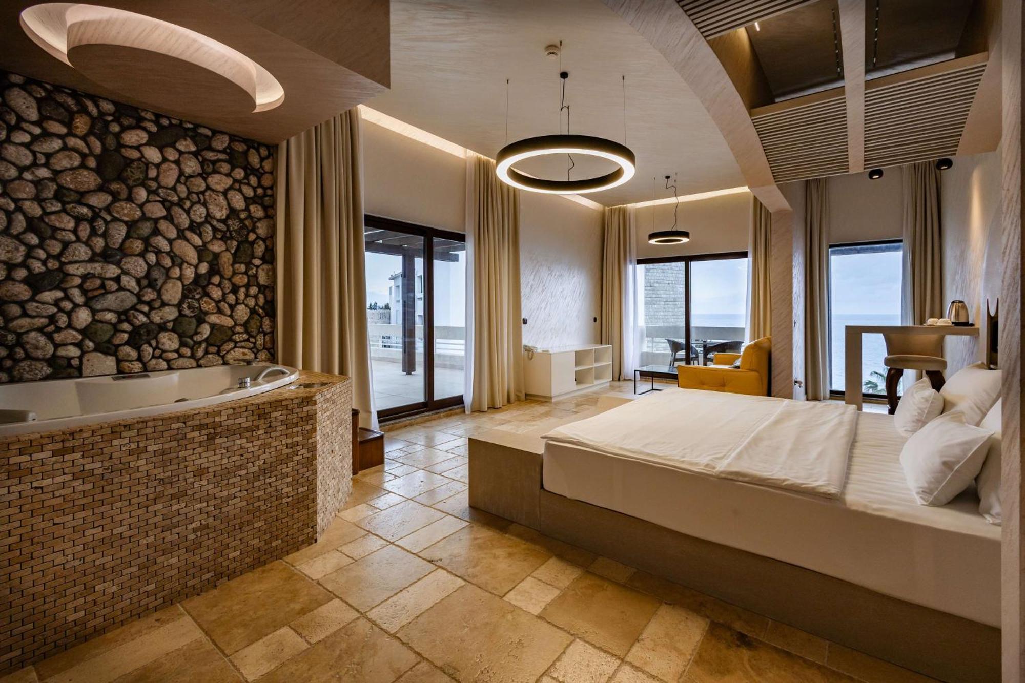 מלון Radisson Ruza Vjetrova