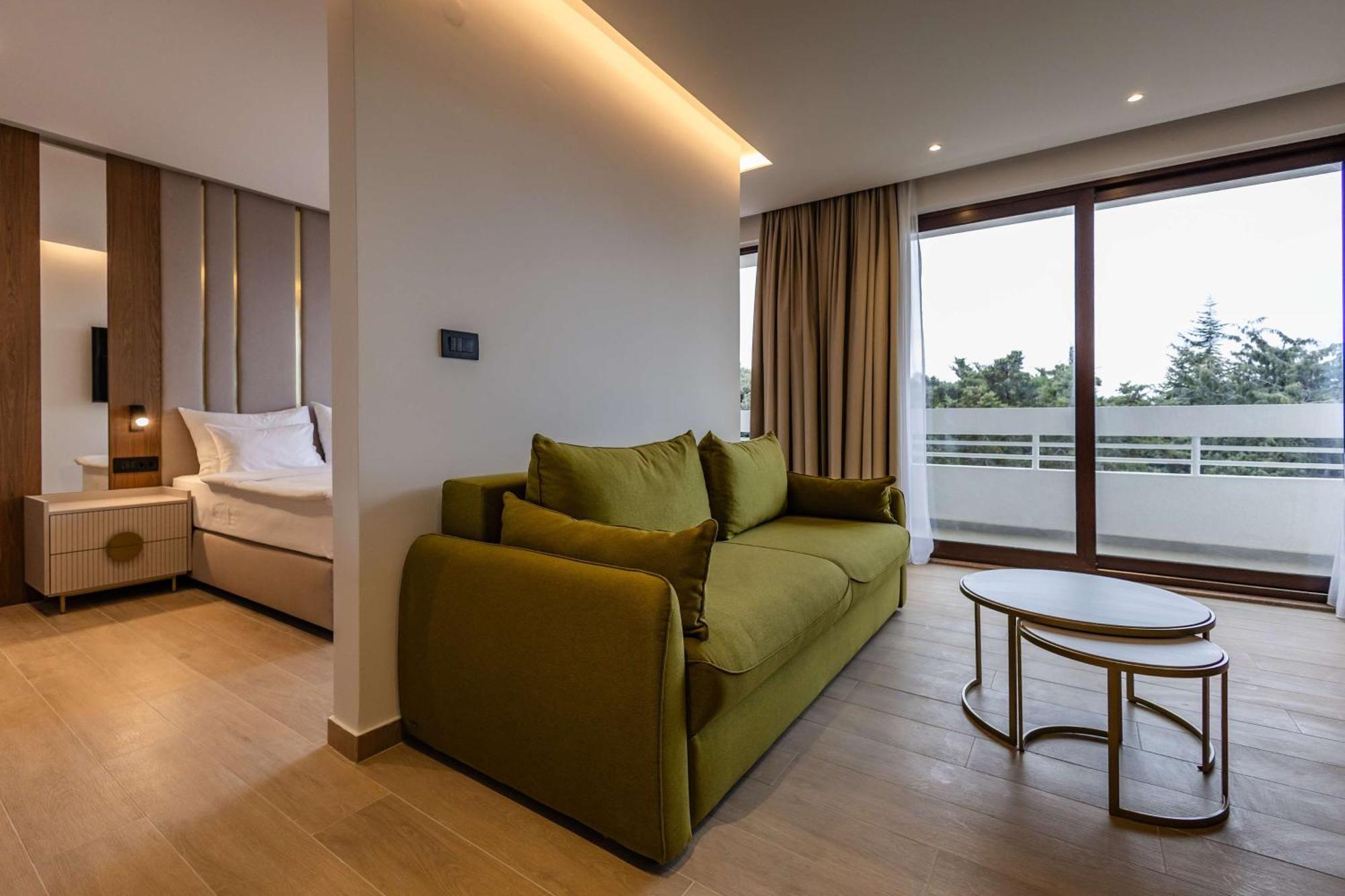 מלון Radisson Ruza Vjetrova
